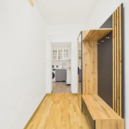 Apartment Solidarnosci 119 By Solarento *