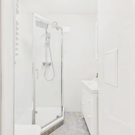 Apartment Solidarnosci 119 By Solarento